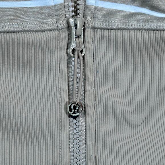 Lululemon Nice Asana Jacket Stripe Women's 8 Beige Luon Full Zip Activewear Yoga - Picture 9 of 16
